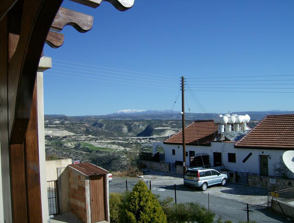 Patriko Village Home Писури Екстериор снимка